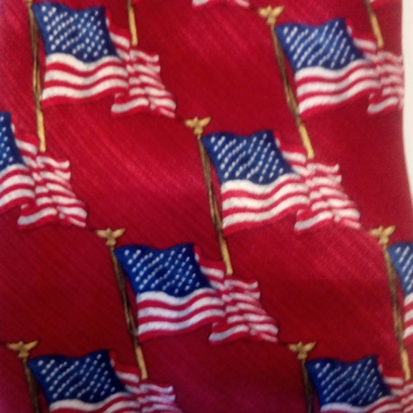 American heritage silk necktie - Picture 2 of 3